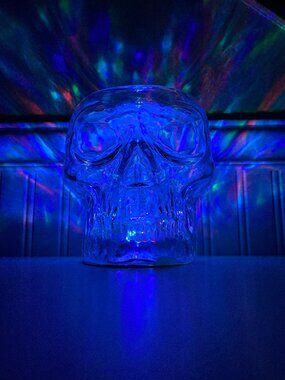 Bath & Body Works Halloween 2021 Light Up Skull 3 Wick Glass Candle Holder